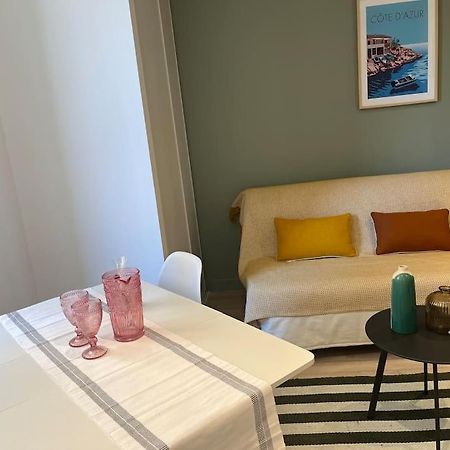Cocon Ecusson Montpellier Apartment Bagian luar foto