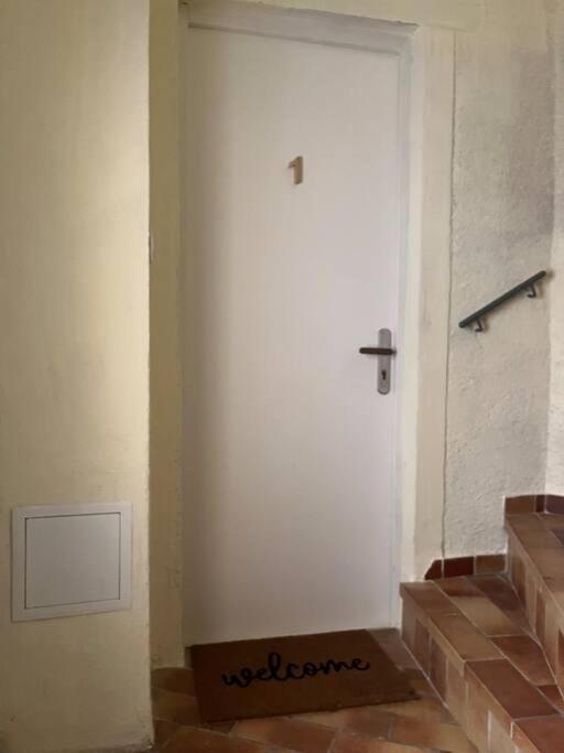 Cocon Ecusson Montpellier Apartment Bagian luar foto