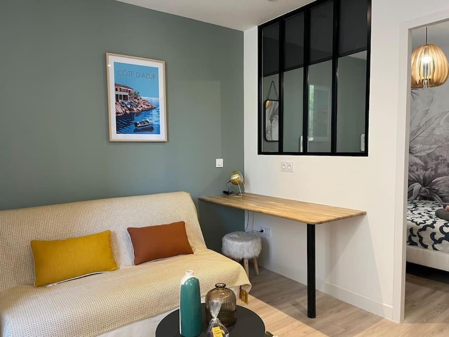 Cocon Ecusson Montpellier Apartment Bagian luar foto